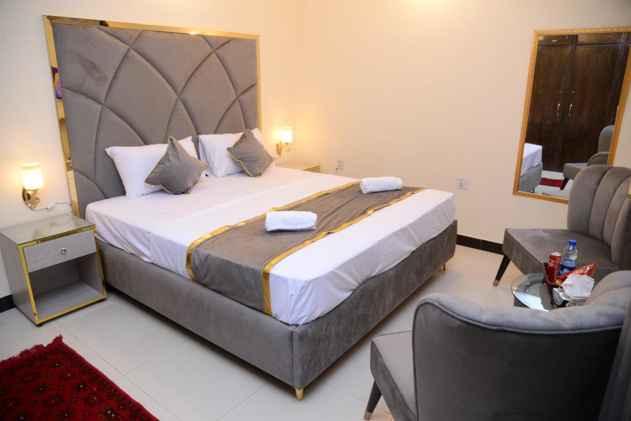 Go Room Hotel Lahore Eksteriør bilde