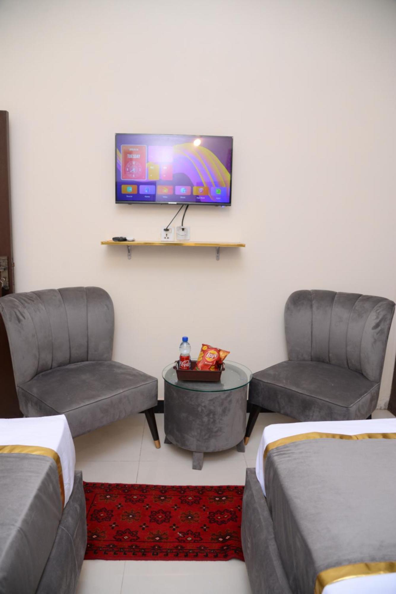 Go Room Hotel Lahore Eksteriør bilde