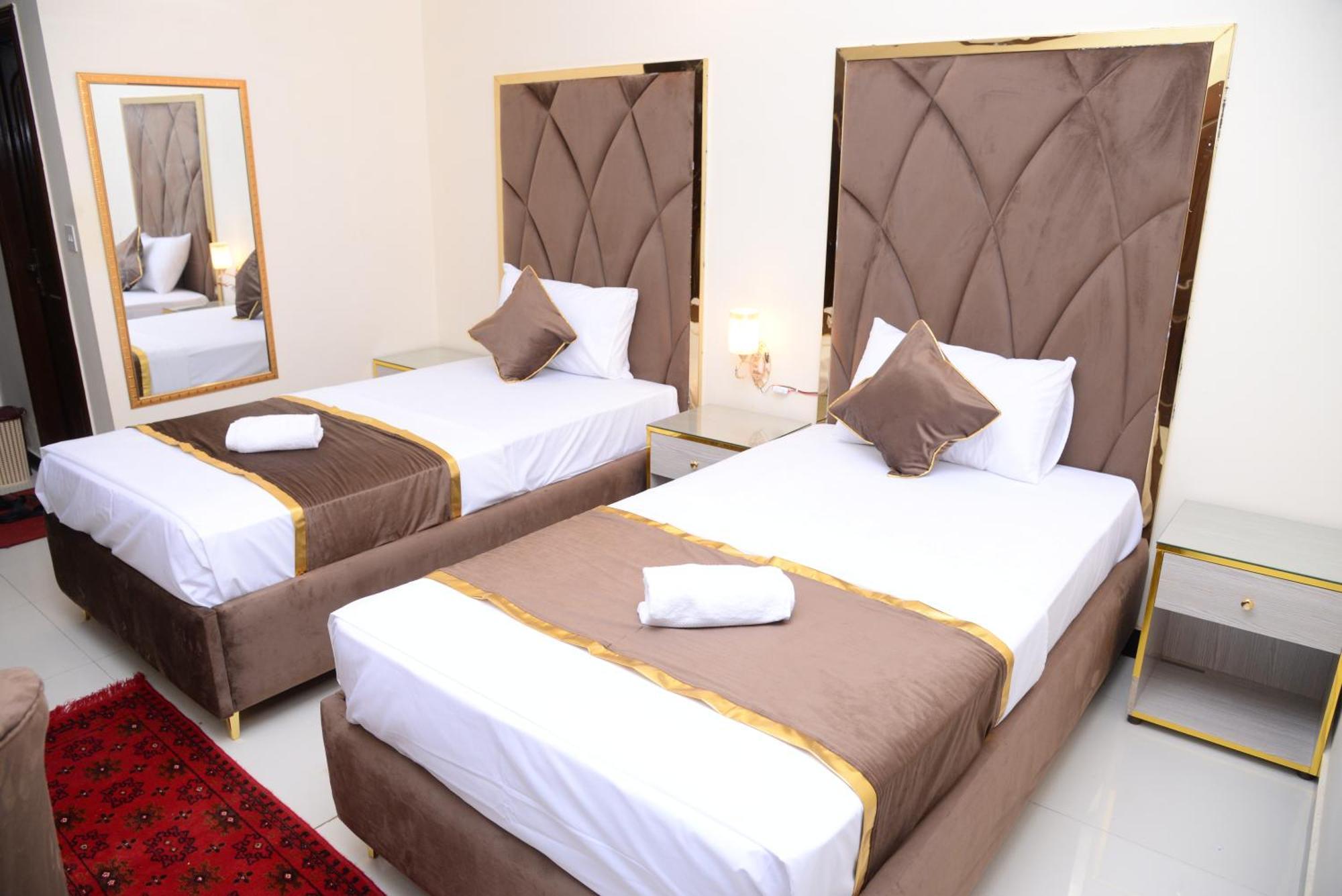 Go Room Hotel Lahore Eksteriør bilde