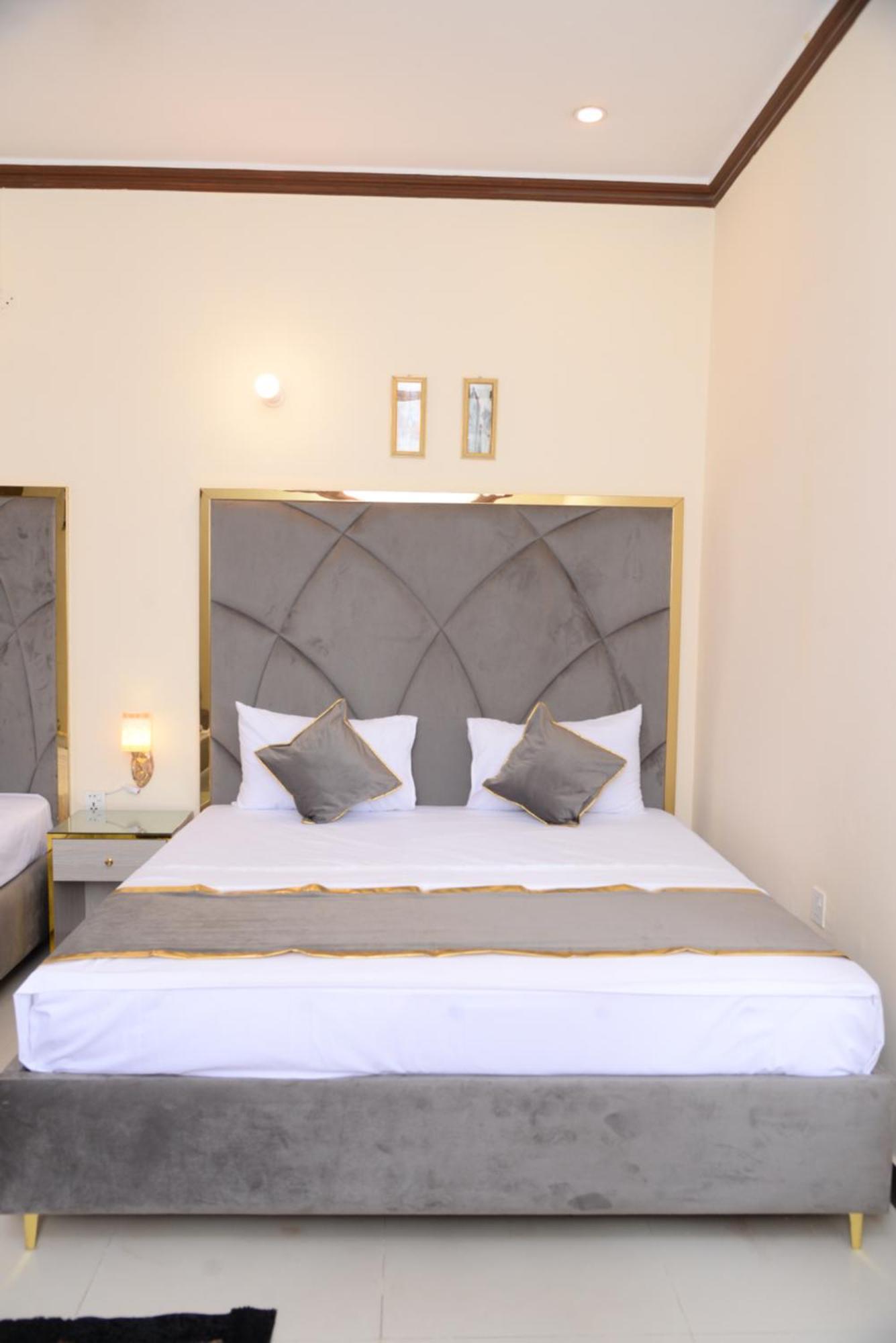 Go Room Hotel Lahore Eksteriør bilde